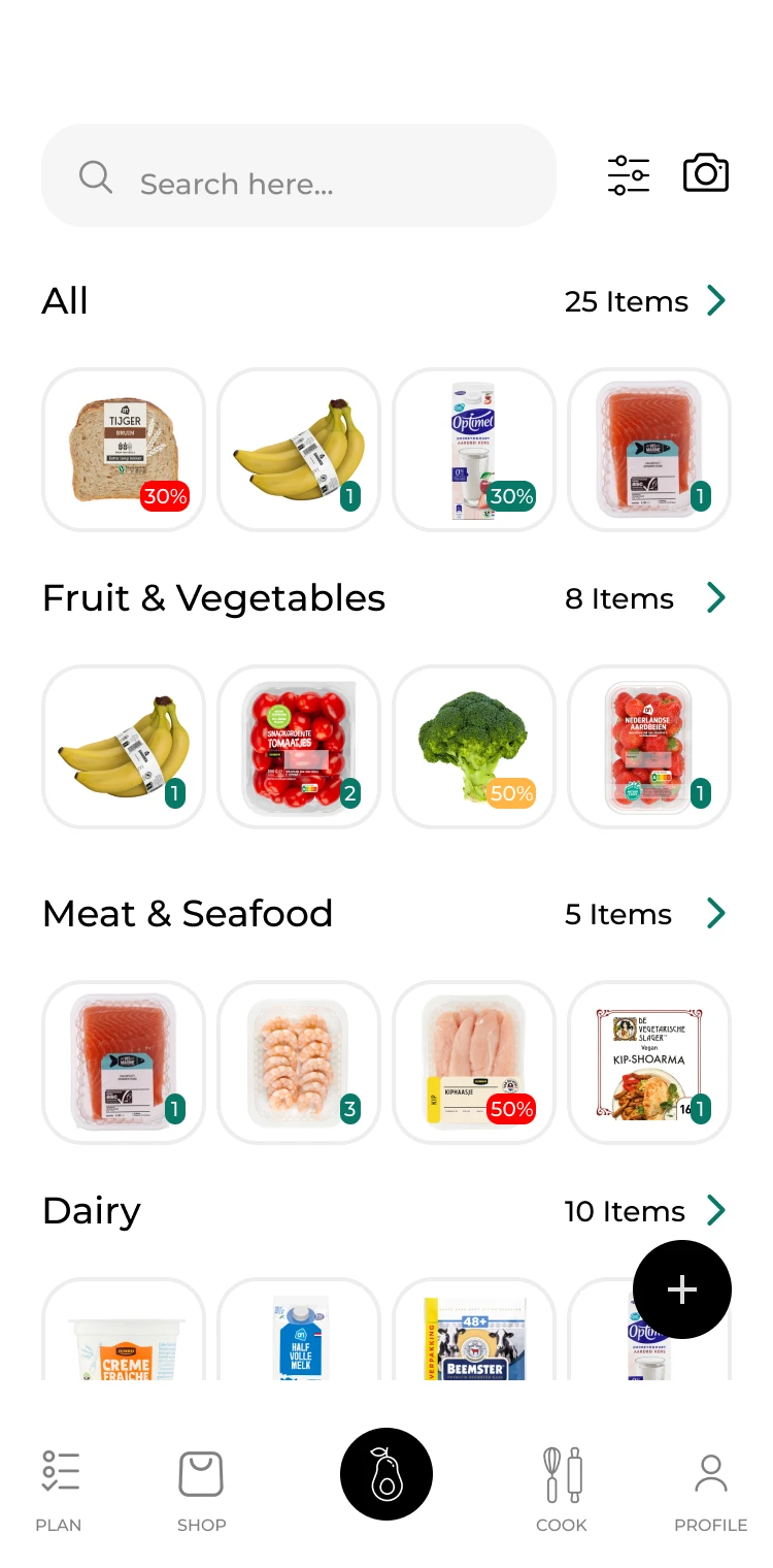 Live pantry inventory in PantryLab with categories and expiry alerts